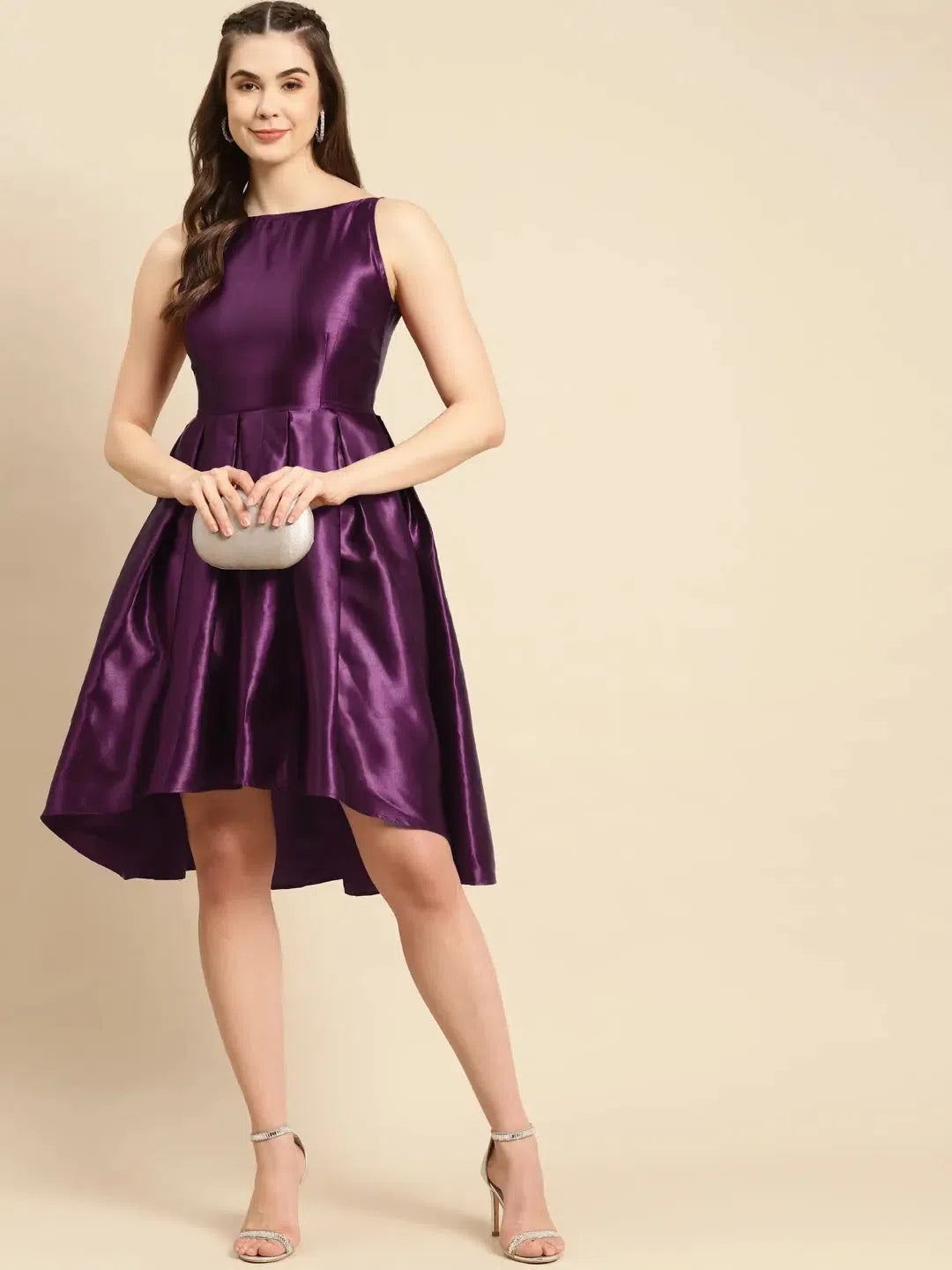 Versatile Wardrobe Essentials Box Pleated midi Dress in Purple