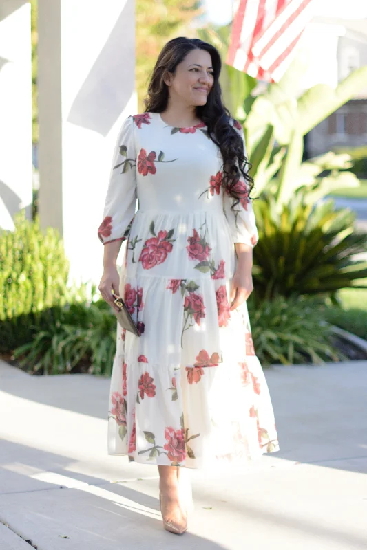 Chic Wardrobe Essentials Marbella Ivory Rose Maxi Dress