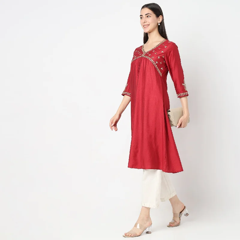 Trendy Women's Wear Collection Flare Fit Embroidered Kurta