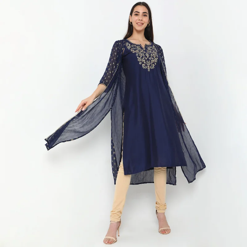 Wardrobe Refresh Flare Fit Embroidered Kurta