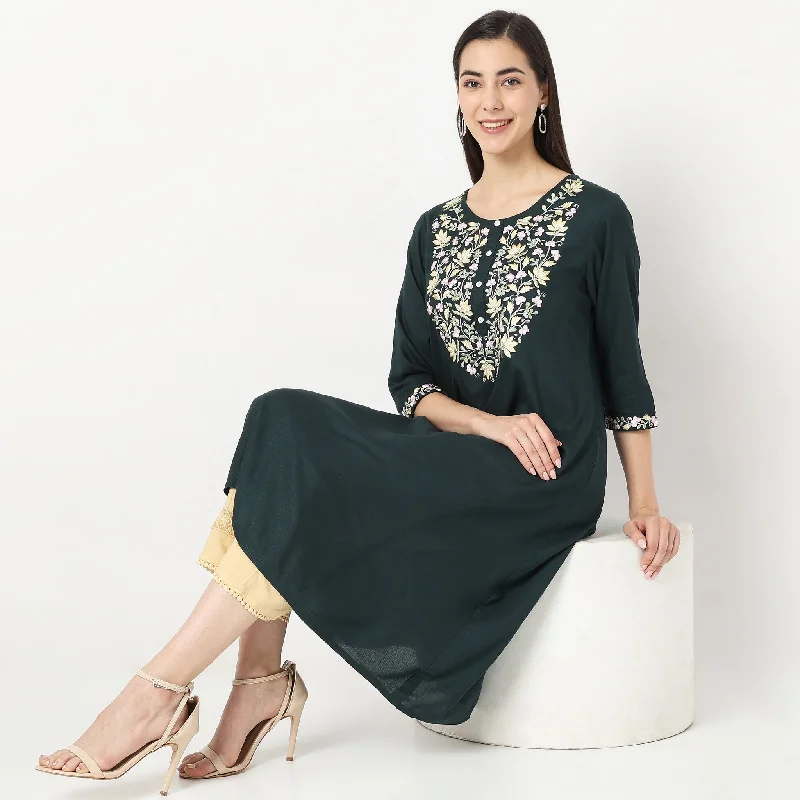 Weekend Exclusive Flare Fit Embroidered Kurta