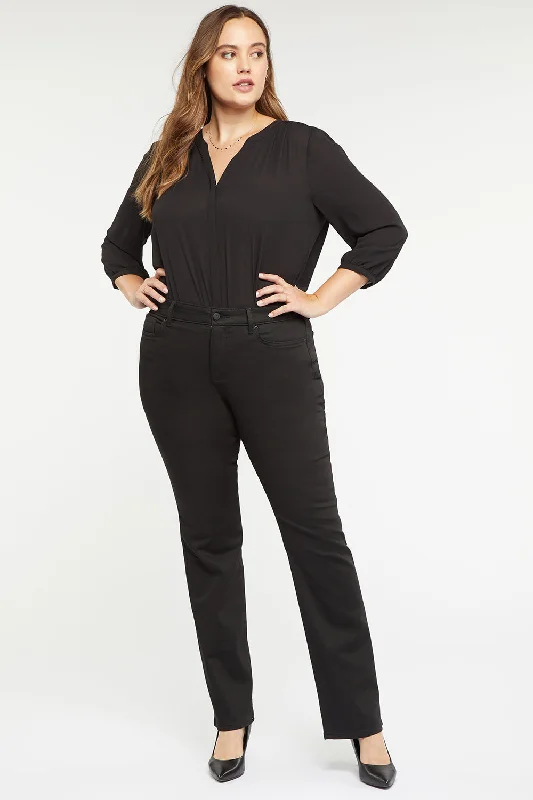 Chic Casual Style Marilyn Straight Jeans In Plus Size - Black Rinse