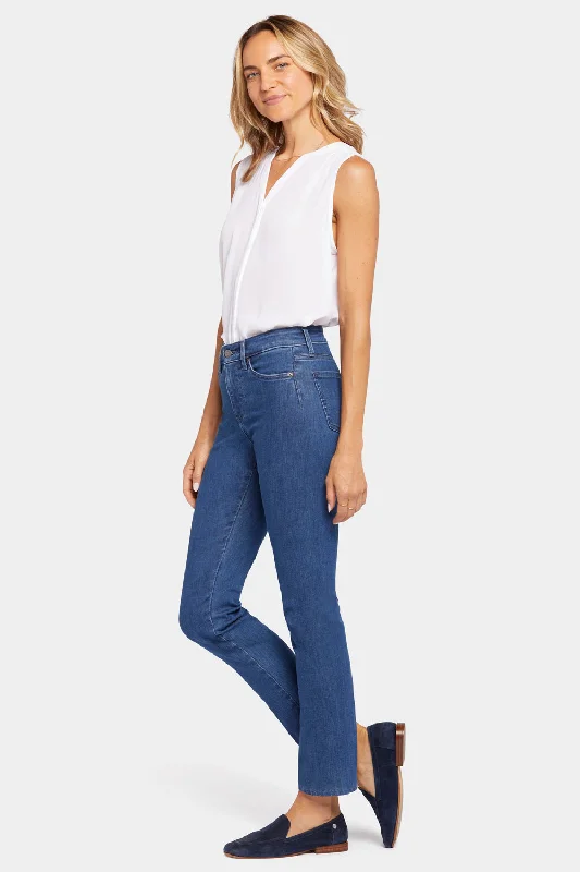 Style Streetwear Le Silhouette Sheri Slim Jeans - Treasured