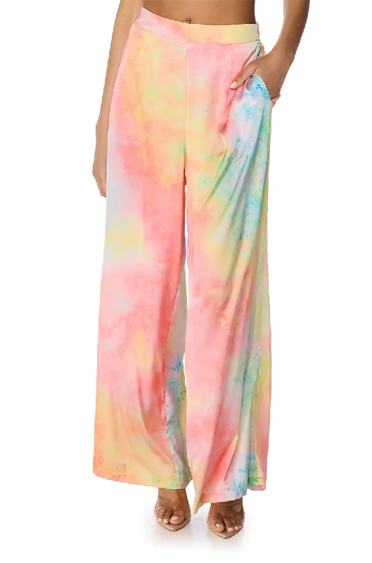 High Street Women’s Fashion for Trendy Shoppers RESORT BADDIE OMBRE PRINT PALAZZO PANT