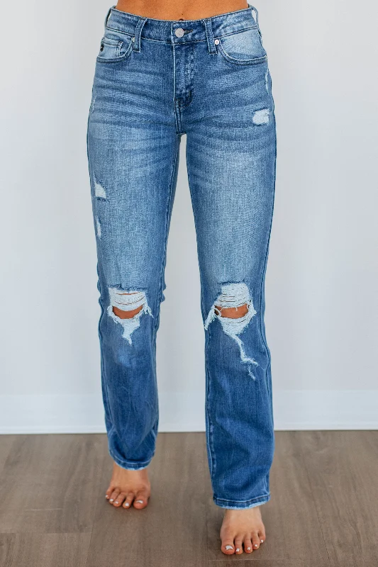 Effortless Style, Endless Impact Ciera KanCan Jeans