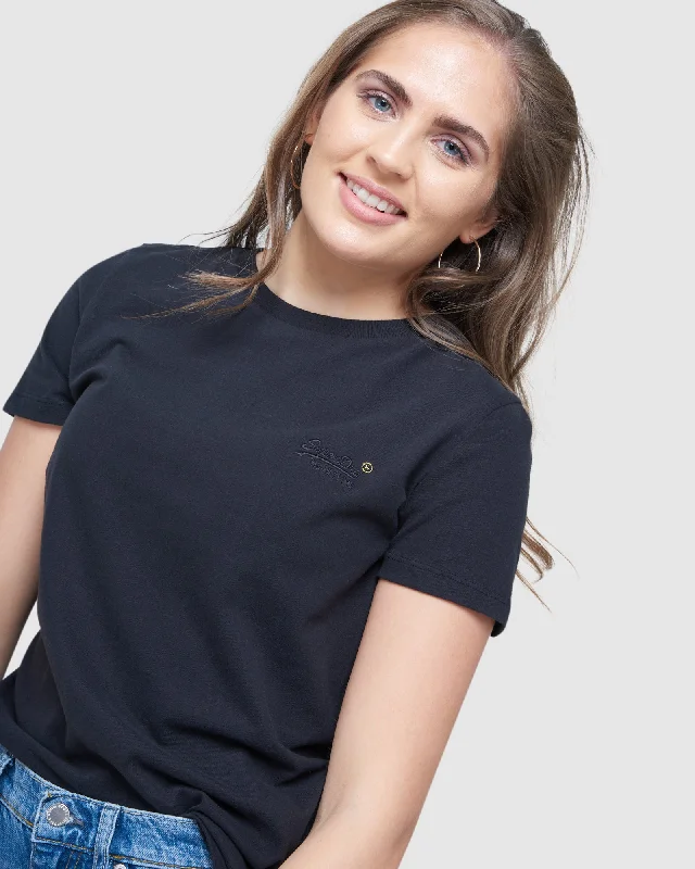 Comfort Meets Fashion Essential T Shirt | Black